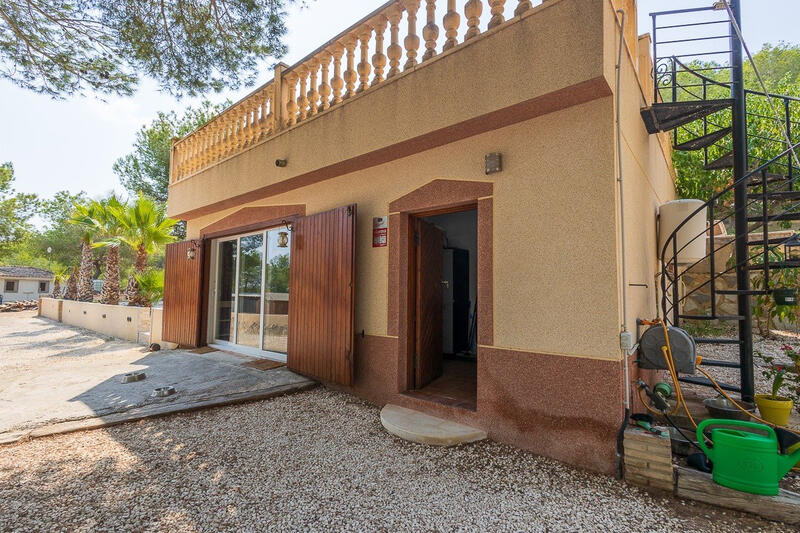 4 bedroom Country House for sale