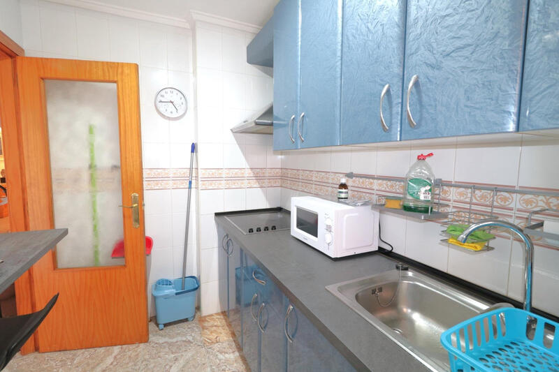 2 спальная комната квартира продается