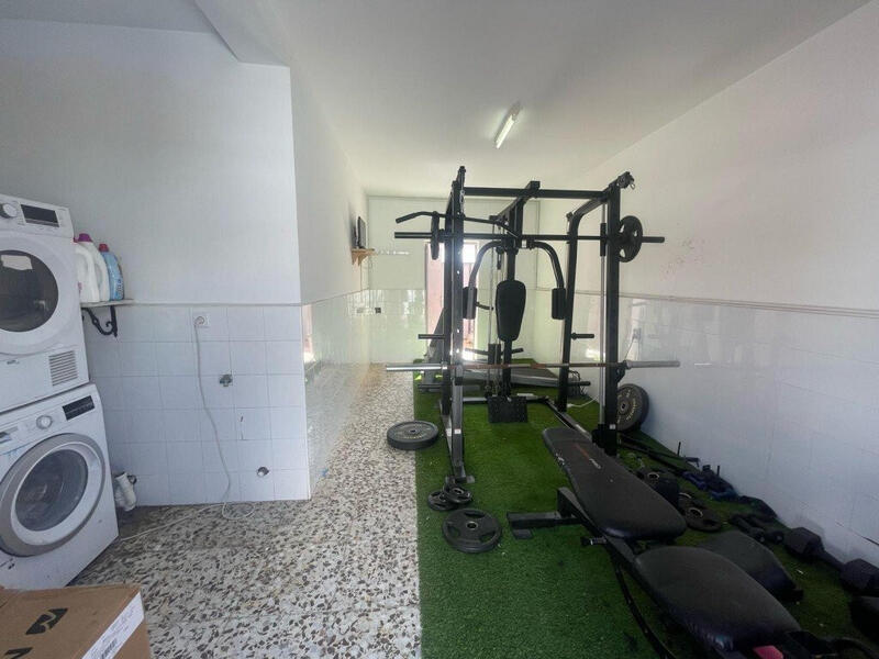 5 bedroom Villa for sale