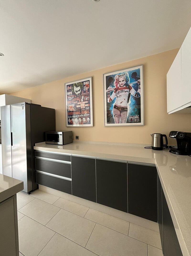 6 Cuarto Villa en venta
