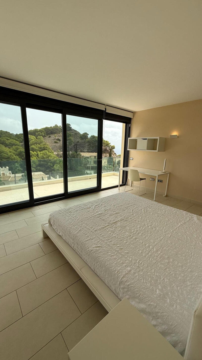 6 Cuarto Villa en venta
