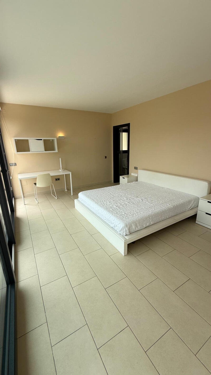 6 Cuarto Villa en venta