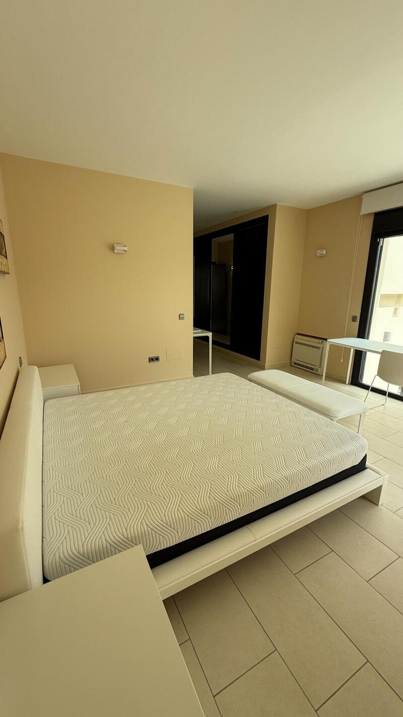 6 Cuarto Villa en venta