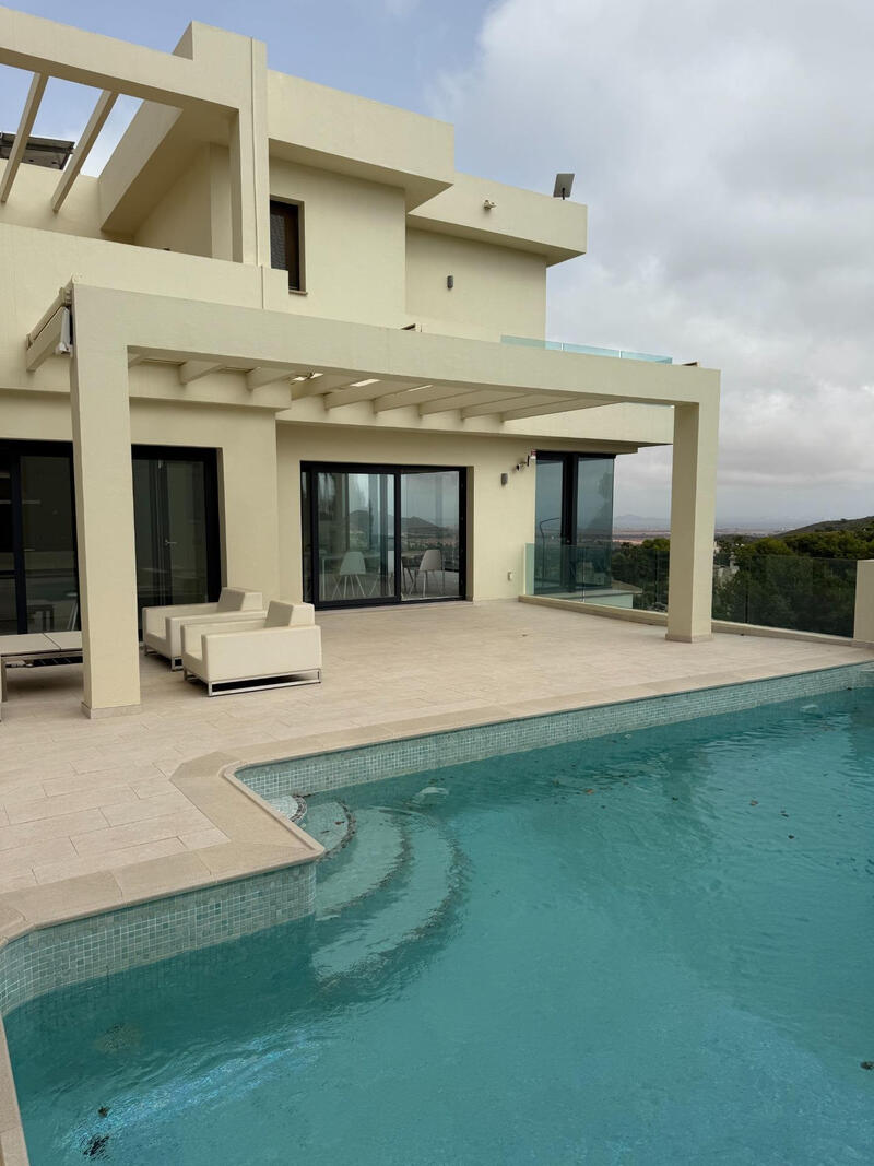 6 Cuarto Villa en venta