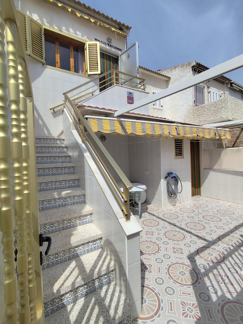 2 Cuarto Villa en venta