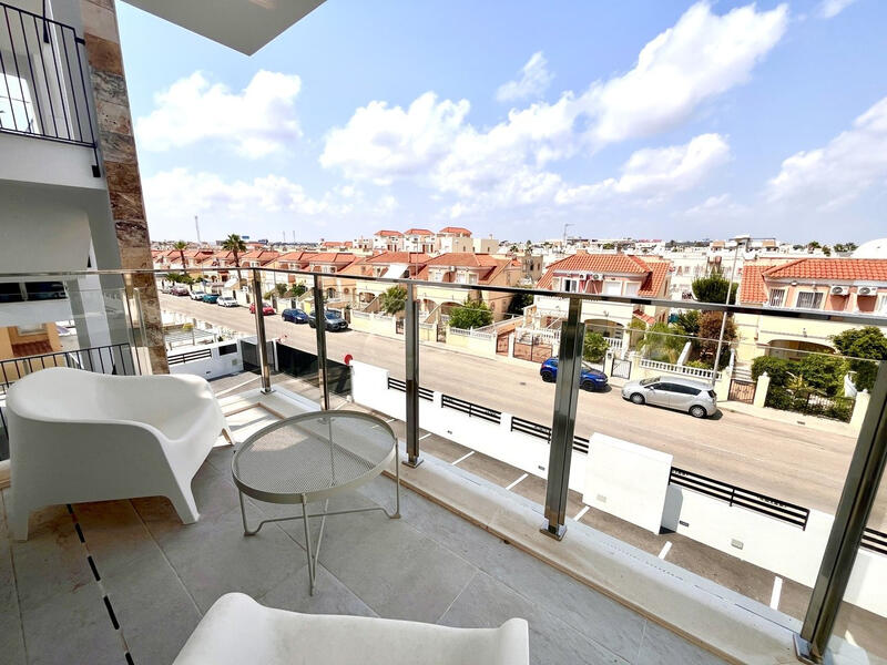 2 slaapkamer Appartement Te koop