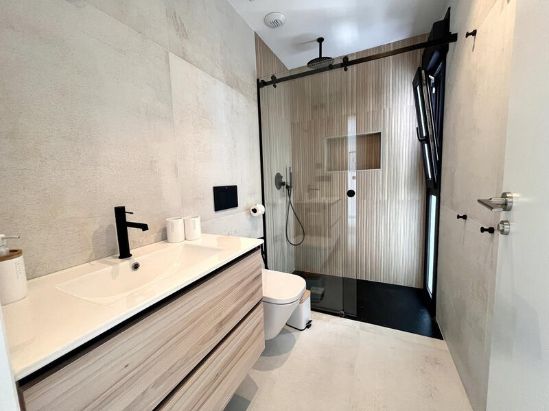 2 slaapkamer Appartement Te koop