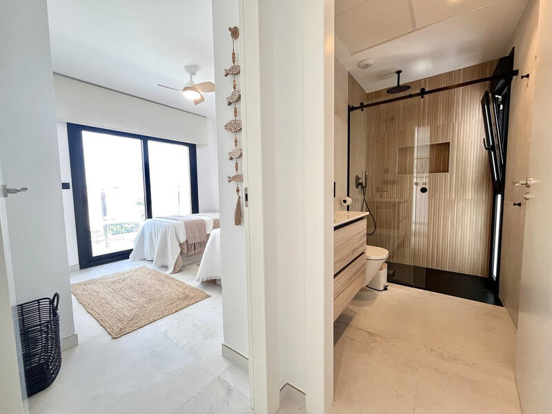 2 slaapkamer Appartement Te koop