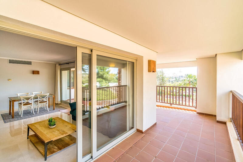 3 bedroom Apartment for sale