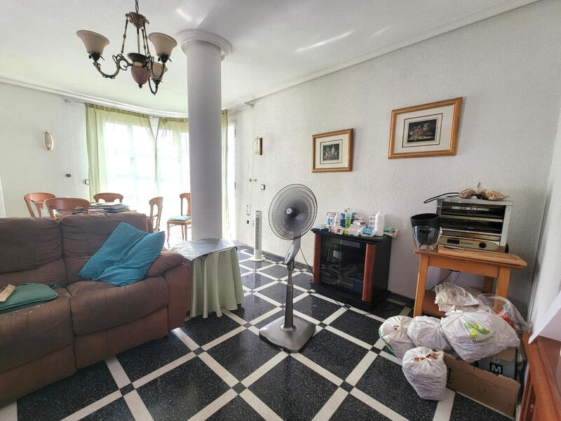 3 sovrum Lägenhet till salu