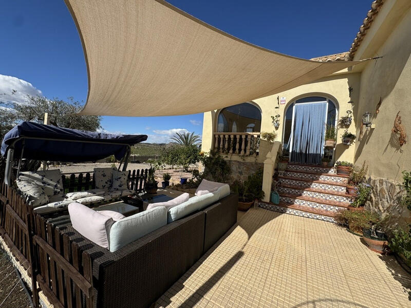 3 bedroom Country House for sale