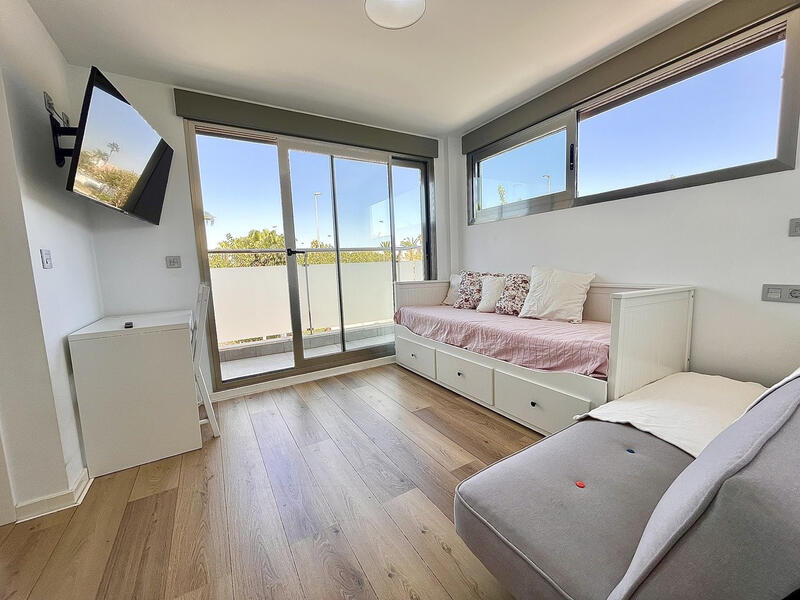 4 slaapkamer Villa Te koop
