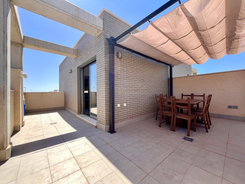 4 slaapkamer Villa Te koop