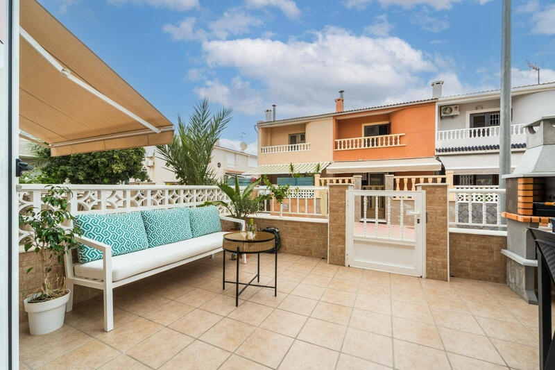 4 chambre Duplex à vendre