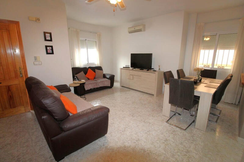 3 bedroom Townhouse for sale