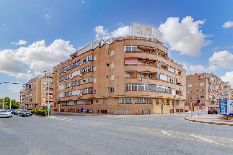Appartement Te koop in Torrevieja, Alicante