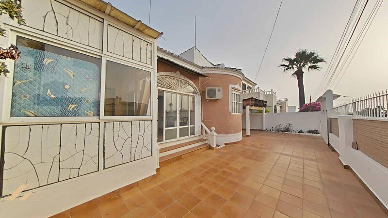 3 slaapkamer Villa Te koop