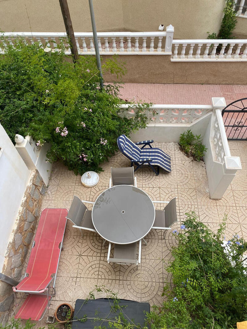 1 bedroom Apartment for Long Term Rent