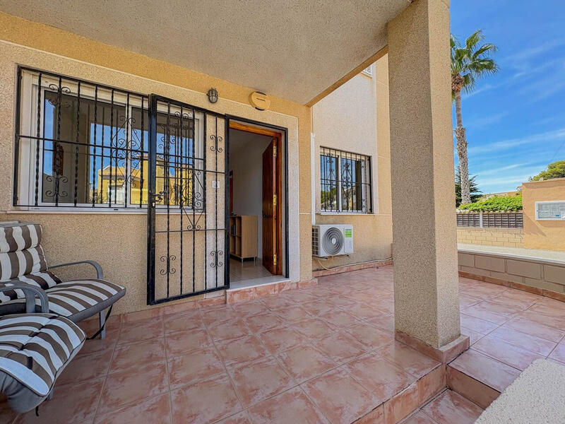 Appartement zu verkaufen in Los Balcones, Alicante