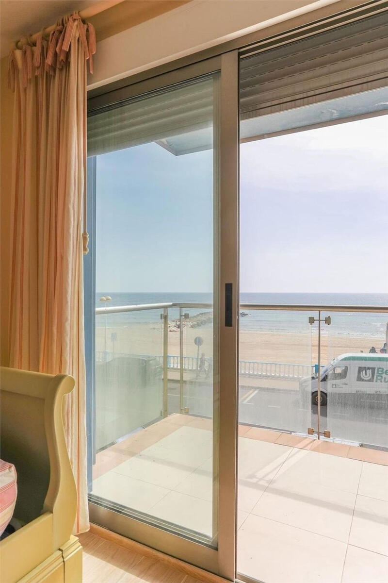 4 bedroom Apartment for sale