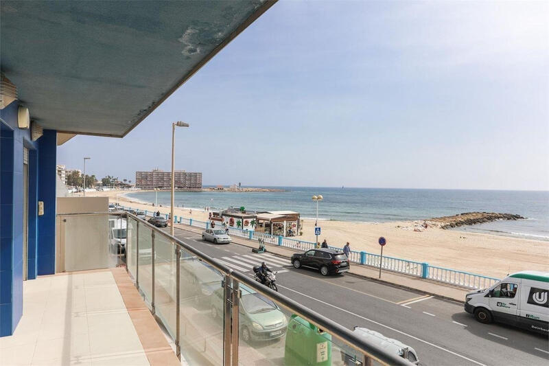 4 bedroom Apartment for sale