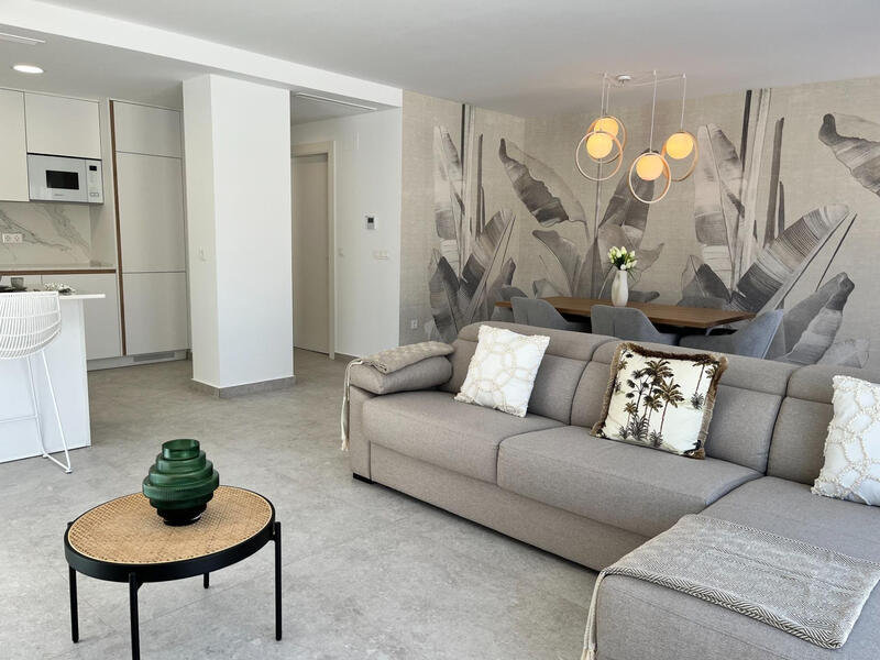 квартира продается в Torrevieja, Alicante