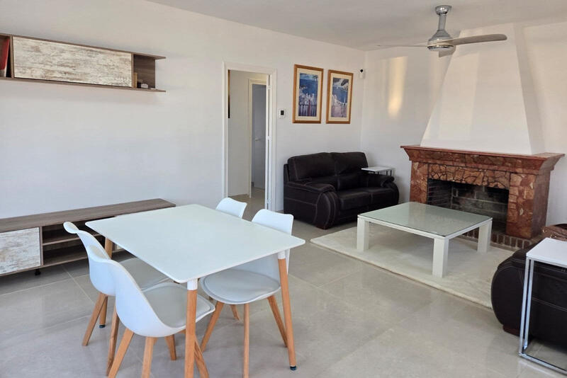 3 bedroom Townhouse for sale