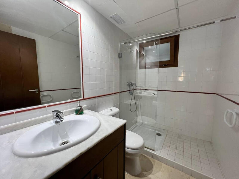 2 slaapkamer Appartement Te koop