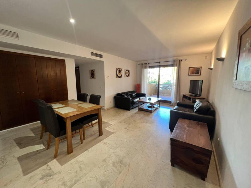 2 slaapkamer Appartement Te koop