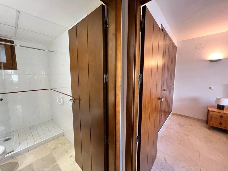 2 slaapkamer Appartement Te koop