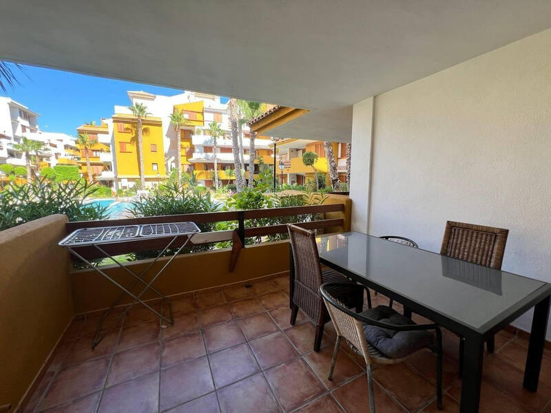 2 slaapkamer Appartement Te koop