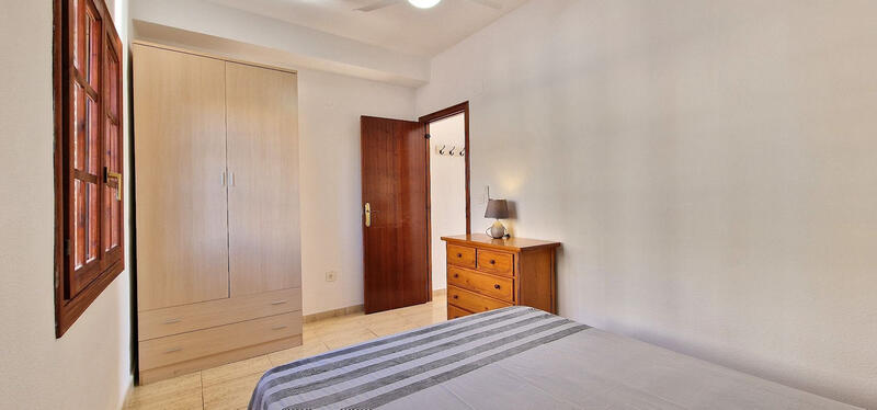 1 bedroom Apartment for Long Term Rent