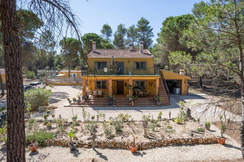 11 bedroom Country House for sale