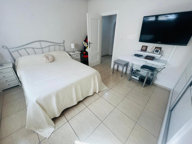 6 sovrum Villa till salu