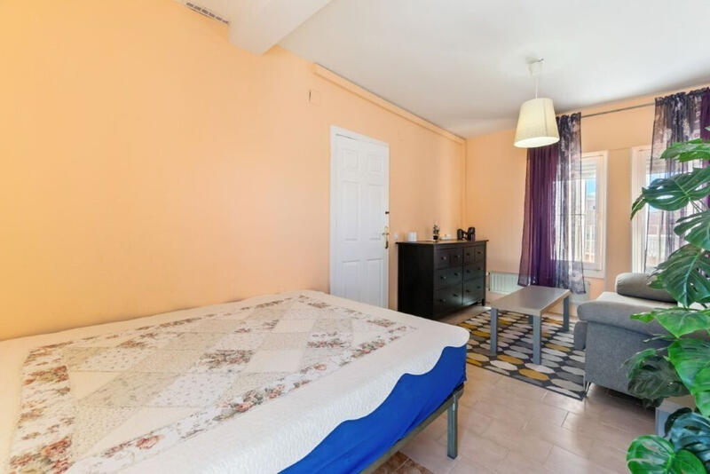 5 Schlafzimmer Stadthaus zu verkaufen