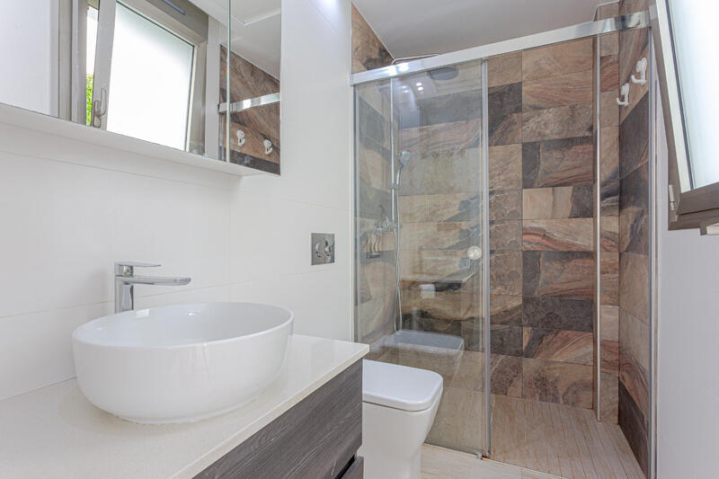 4 Cuarto Villa en venta