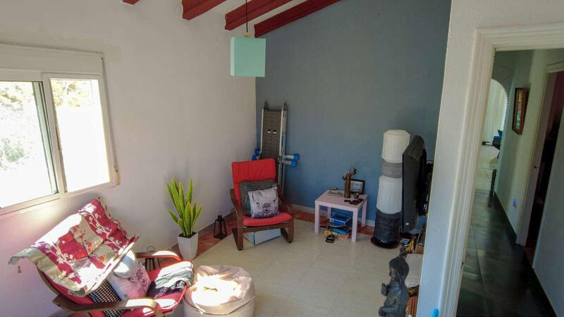 3 Schlafzimmer Landhaus zu verkaufen