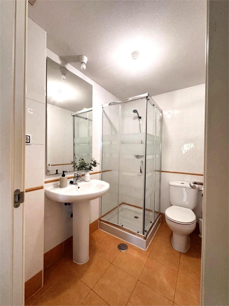 2 slaapkamer Appartement Te koop