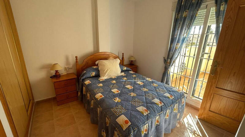 2 Schlafzimmer Villa zu verkaufen