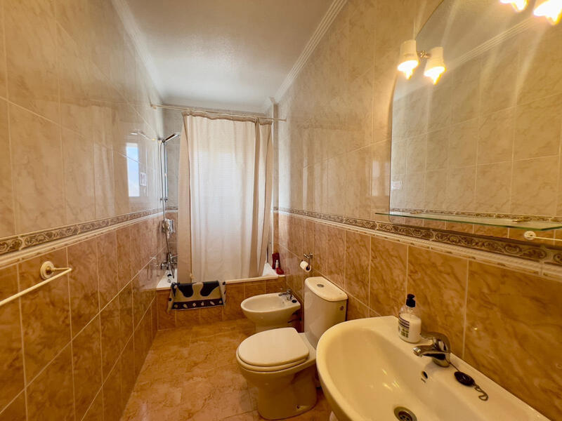 2 chambre Duplex à vendre