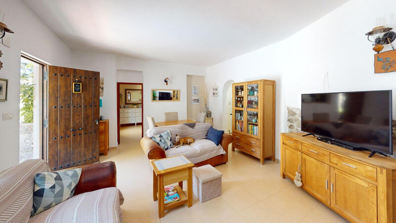 3 bedroom Villa for sale