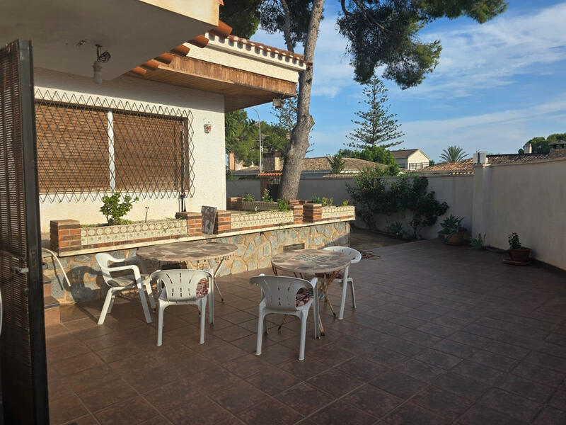 7 bedroom Villa for sale