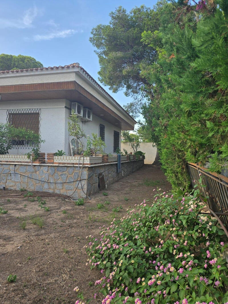 7 bedroom Villa for sale
