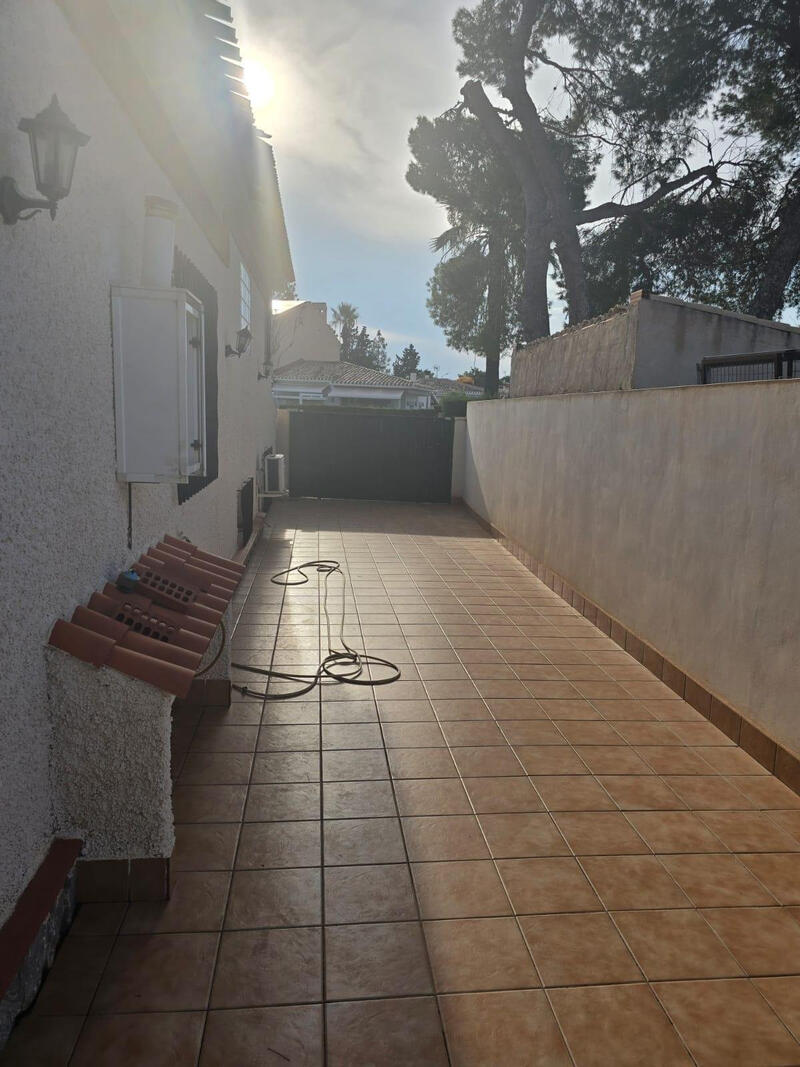 7 bedroom Villa for sale