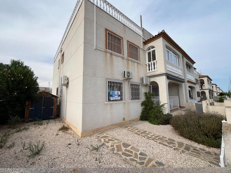 2 bedroom Villa for sale