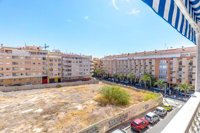 2 slaapkamer Appartement Te koop
