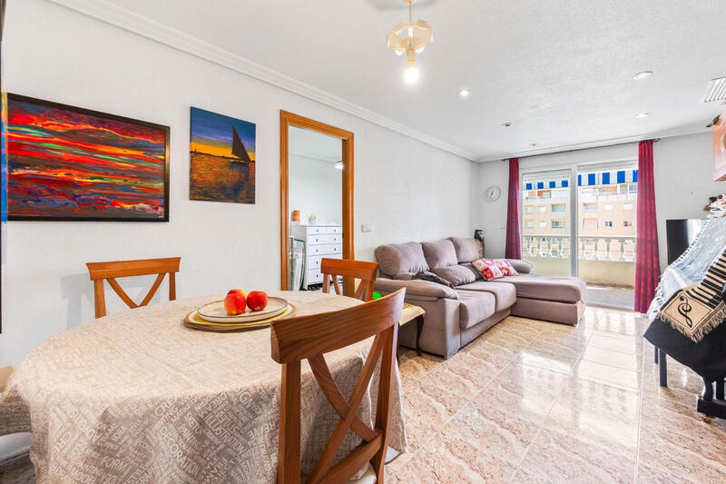 2 slaapkamer Appartement Te koop