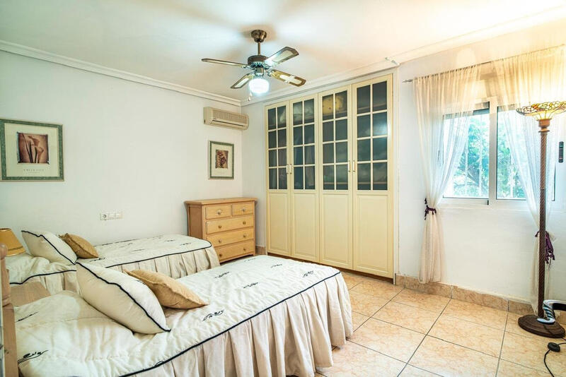 4 chambre Villa à vendre