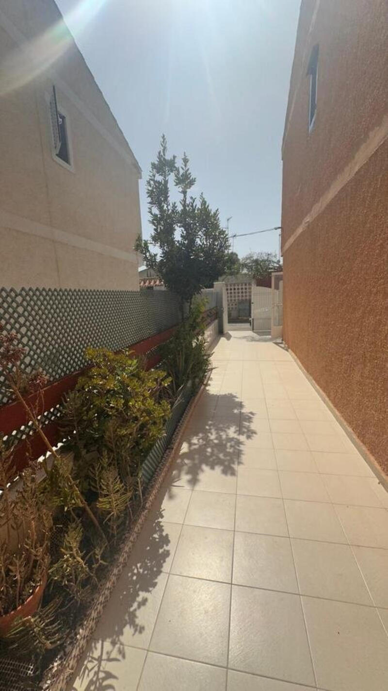 3 bedroom Townhouse for sale
