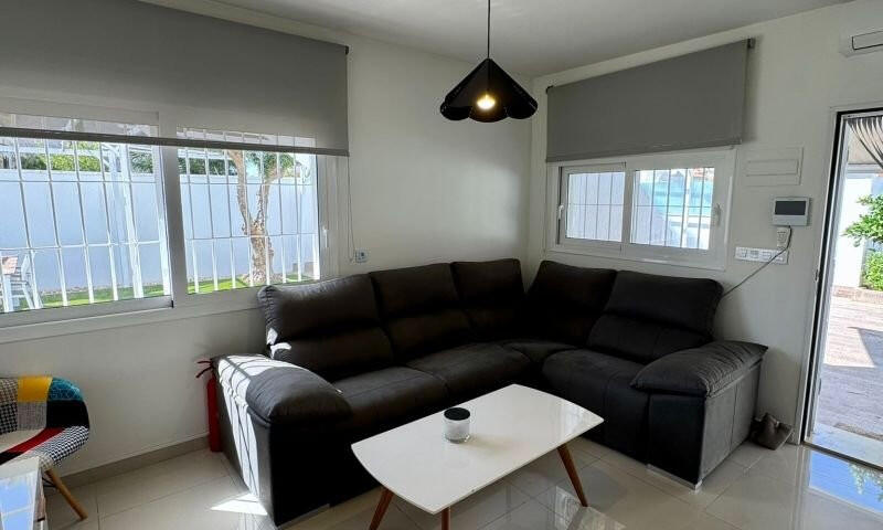 2 Schlafzimmer Villa zu verkaufen